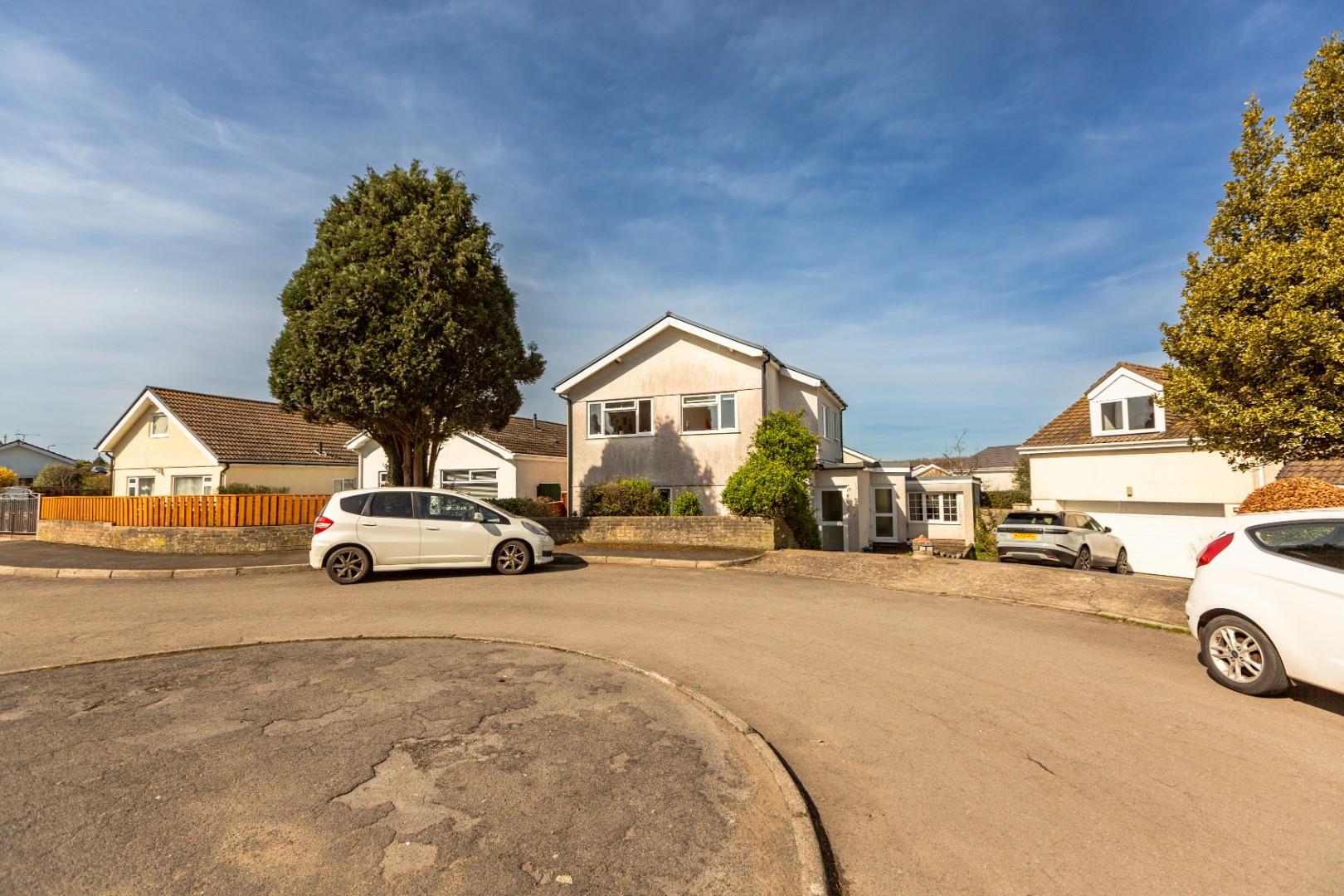 Pennard Drive, Southgate, Swansea, SA3 2DW